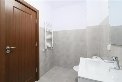 Apartament cu 4 camere decomandat în Păcurari - 17
