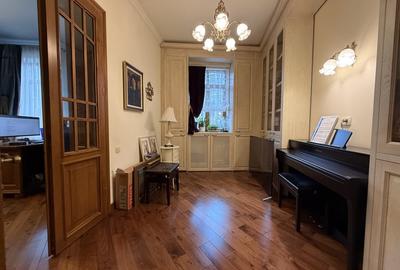 Casă individuală cu 10 camere cu Canalizare în Unirii - 12