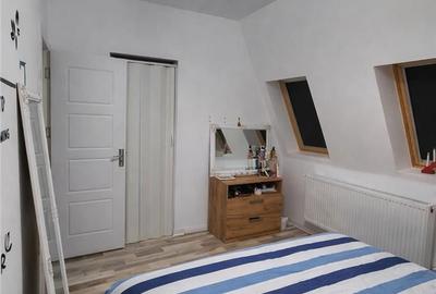 Casă cu 4 camere în Purcăreni - 8