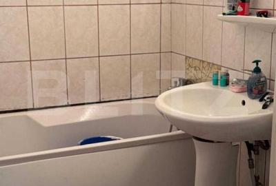 Apartament cu 2 camere, 40 mp, zona Podu Ros - 6