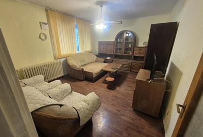 Garsonieră decomandată în Brâncoveanu