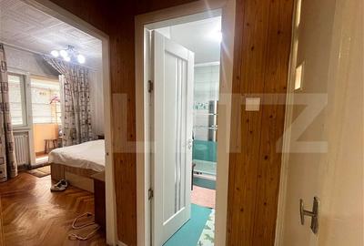 Apartament cu 3 camere, etaj 1, decomandat, zona Lipovei - 8