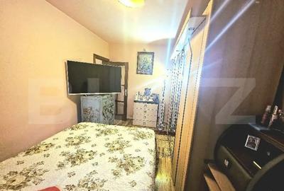 Apartament cu 3 camere decomandat, mobilat în Micro 4 - 5