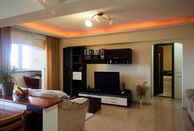 Apartament cu 2 camere semidecomandat, mobilat în Militari