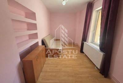 Casă individuală cu 5 camere cu Canalizare în Teremia Mare - 9