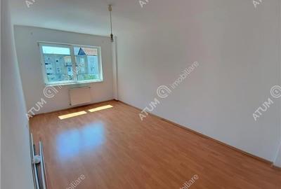 Apartament cu 3 camere decomandate balcon lift etaj 3 in zona Rahovei - 3