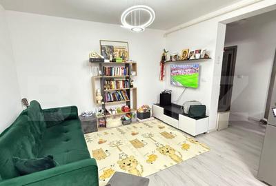 Apartament de vanzare, cu 2 camere, zona de centura