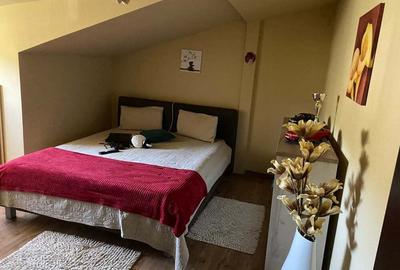 Casă cu 7 camere în Comandău