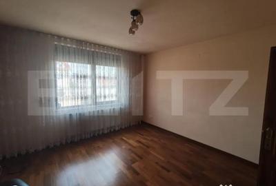 Casă cu 5 camere cu Teren 480 Mp în Iosia - 17