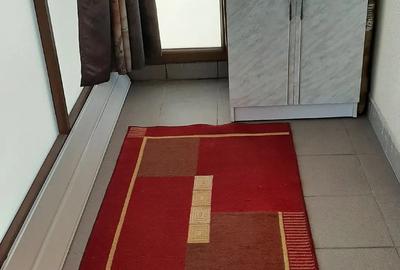 PROPRIETAR vand ap 2 cam, et 2 in vila. Parcare. Bacau - 7