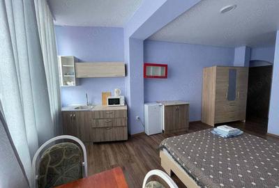 Apartament cu 2 camere decomandat în Tractorul - 2