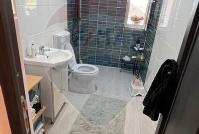 Casă / Vilă cu 4 camere de vânzare - 7