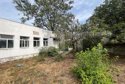 Casă individuală cu 4 camere cu Teren 640 Mp în Central