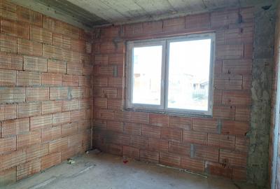 Casa individuala in Giarmata- 125mp -Strada asfaltata- Toate utilitatile - 5