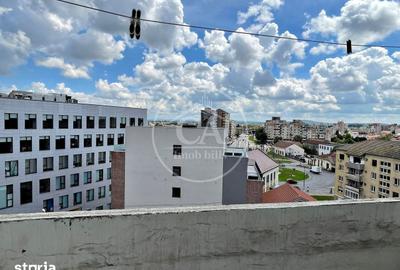 Apartament cu 3 camere semidecomandat în Centru Civic - 8