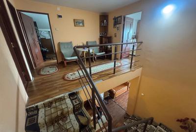 Valea Rediului ,vila tip duplex la strada principala , langa lac - 3