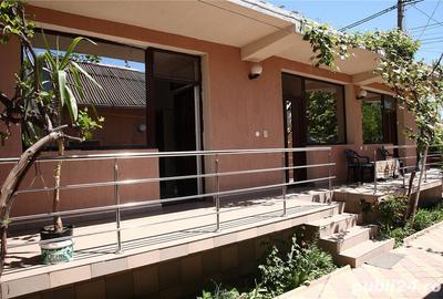 Casă cu 14 camere cu Teren 600 Mp în Costinești - 9