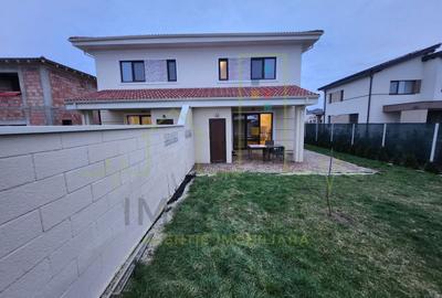 Duplex cu 5 camere cu Canalizare în Moșnița Nouă - 2