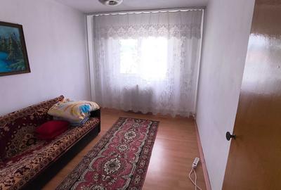 Apartament cu 3 camere decomandat în Central - 4