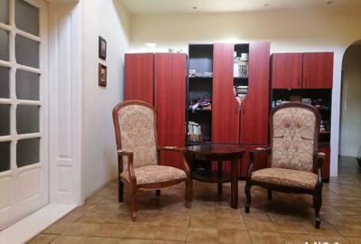 Casă cu 5 camere cu Teren 2100 Mp în Deta - 3