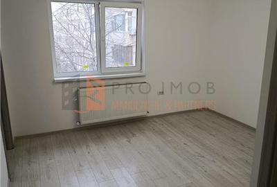 Apartament cu 2 camere decomandat în 1 Decembrie - 4