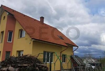 Casă cu 6 camere cu Teren 1800 Mp în Central - 4