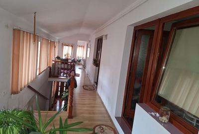 Casă cu 3 camere în Central - 5