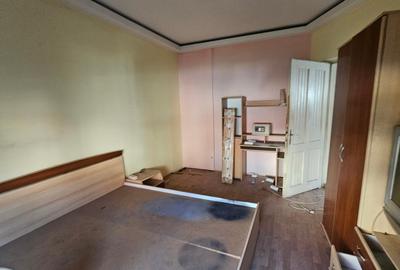 Casa tip langa  Maternitatea Giulesti - Regie - 8