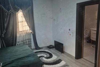 Casă cu Teren 571 Mp în Central