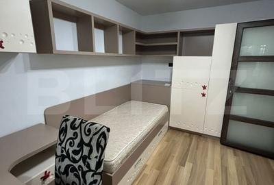 Apartament cu 4 camere în George Enescu - 2