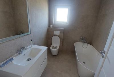 Casă individuală cu 4 camere cu Canalizare în Cetate - 9