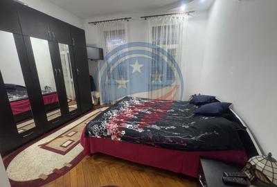 Casa cu 4 camere,  Zona Centrala-  Sf. Apostoli - 9