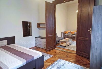 Apartament cu 3 camere semidecomandat, mobilat în Central - 3