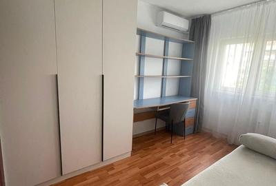 Apartament cu 3 camere în Tineretului - 12