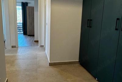 Apartament cu 3 camere decomandat în Central - 1