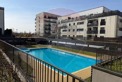 Apartament cu 3 camere semidecomandat în Băneasa