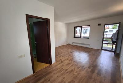 Casă cu 20 camere cu Teren 1100 Mp în Central - 8