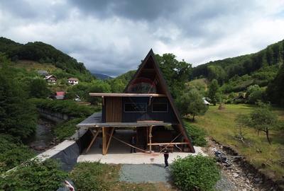 Cabana moderna tip A-frame de 312 m2  de vanzare in zona Firiza - 3