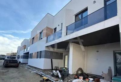 Ansamblu de Vile Premium cu Acces Imediat la Metrou - 1