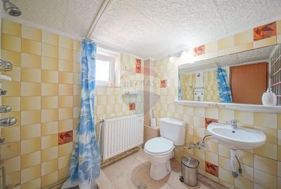 Casă cu 8 camere cu Teren 485 Mp în Central - 22