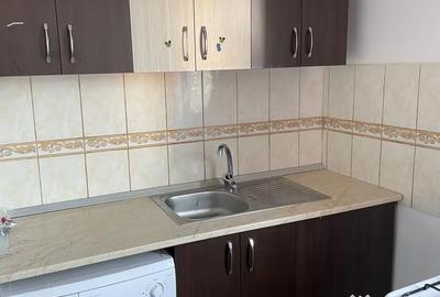 Garsonieră semidecomandată în Tractorul - 2