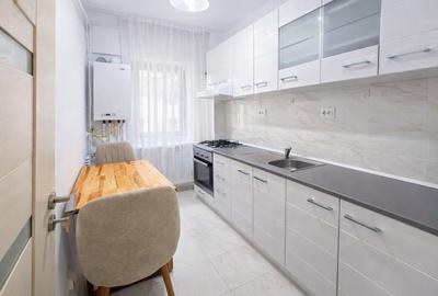 Apartament cu 2 camere decomandat, mobilat în Bucium