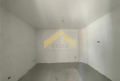Casa cu 3 camere de vanzare in centrul Aradului - 11