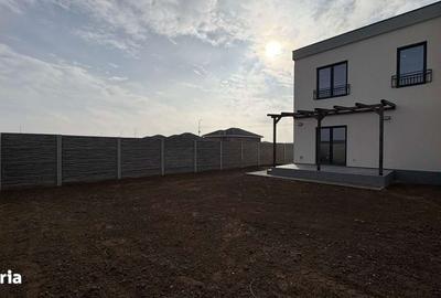 Casă cu 4 camere cu Teren 263 Mp în Moșnița Nouă - 4