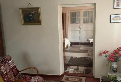 Casă cu 4 camere cu Teren 120 Mp în Central - 3