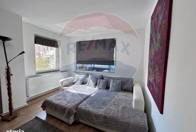 Apartament cu 3 camere, mobilat în Central - 12