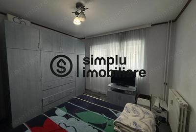 Apartament cu 3 camere decomandat în Rovine - 1