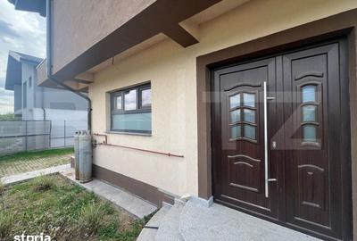 Casă cu 4 camere cu Teren 370 Mp în Malu Mare - 18
