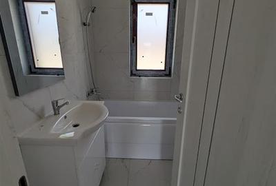 Casă cu 4 camere cu Teren 450 Mp în Vișani - 4