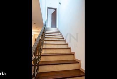 Casă cu 4 camere cu Canalizare în Apărătorii Patriei - 9